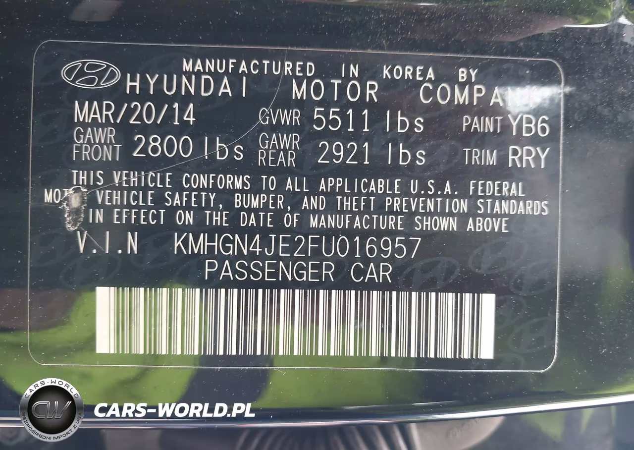 2015 Hyundai Genesis 3.8 VIN:KMHGN4JE2FU016957 - 9