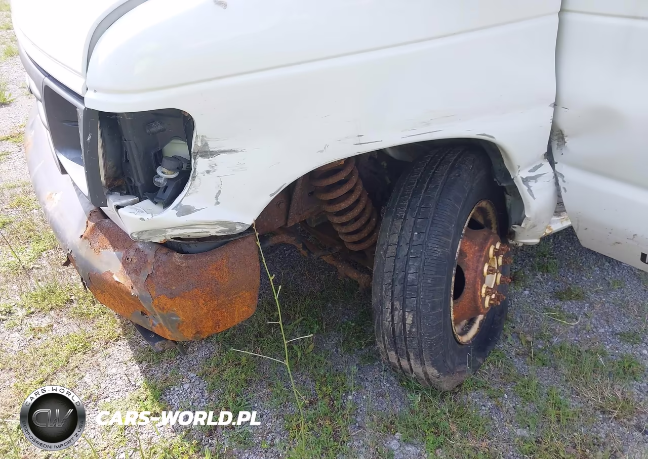 2006 Ford E-450 Cutaway VIN:1FDXE45S36DB22155 - 12