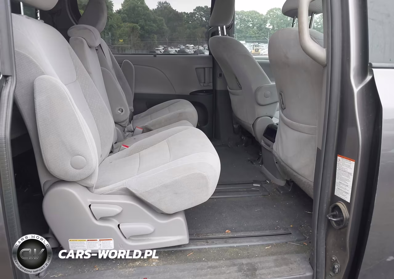 2016 Toyota Sienna Le 8 Passenger VIN:5TDKK3DC1GS715255 - 8