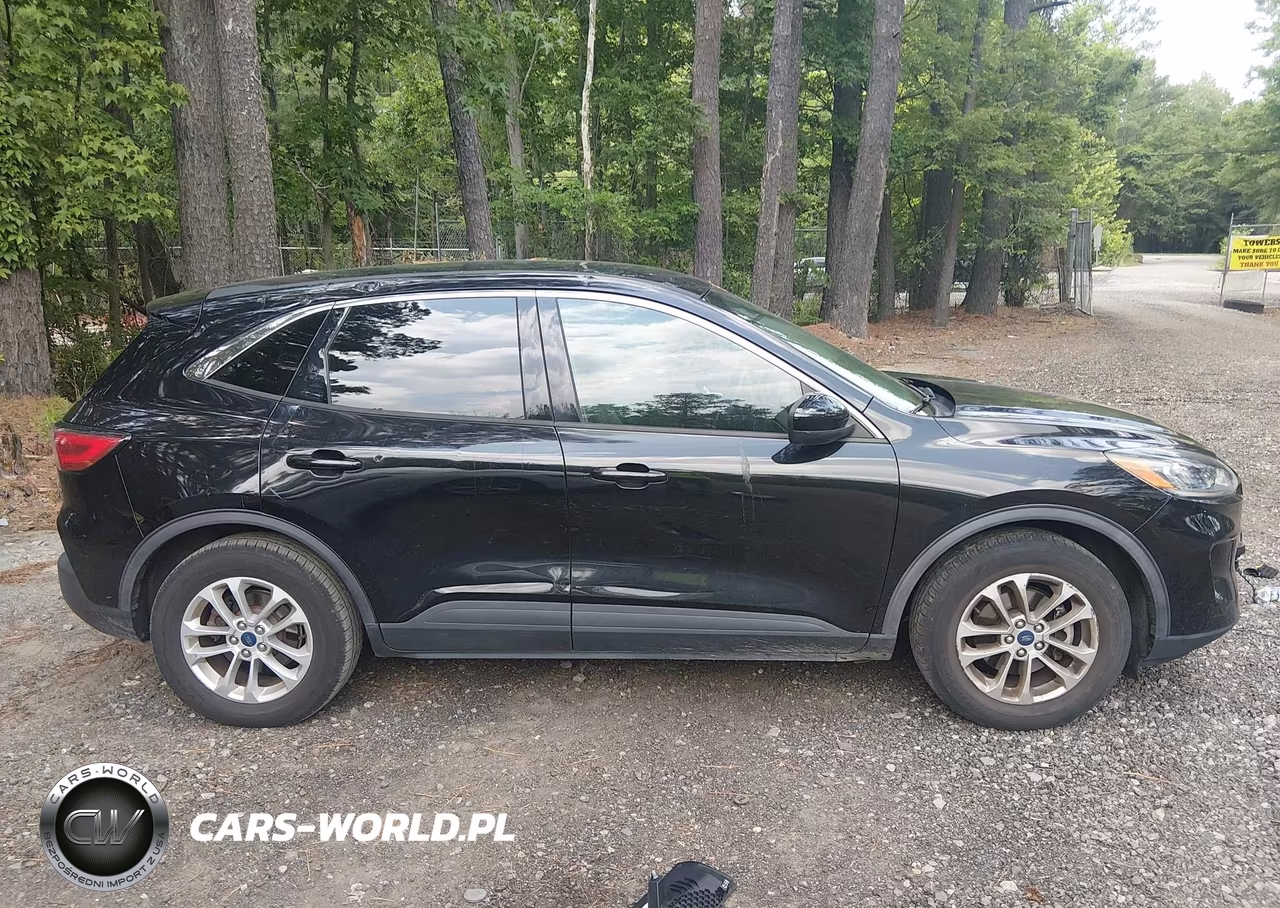 2020 Ford Escape Se VIN:1FMCU0G66LUB39022 - 13
