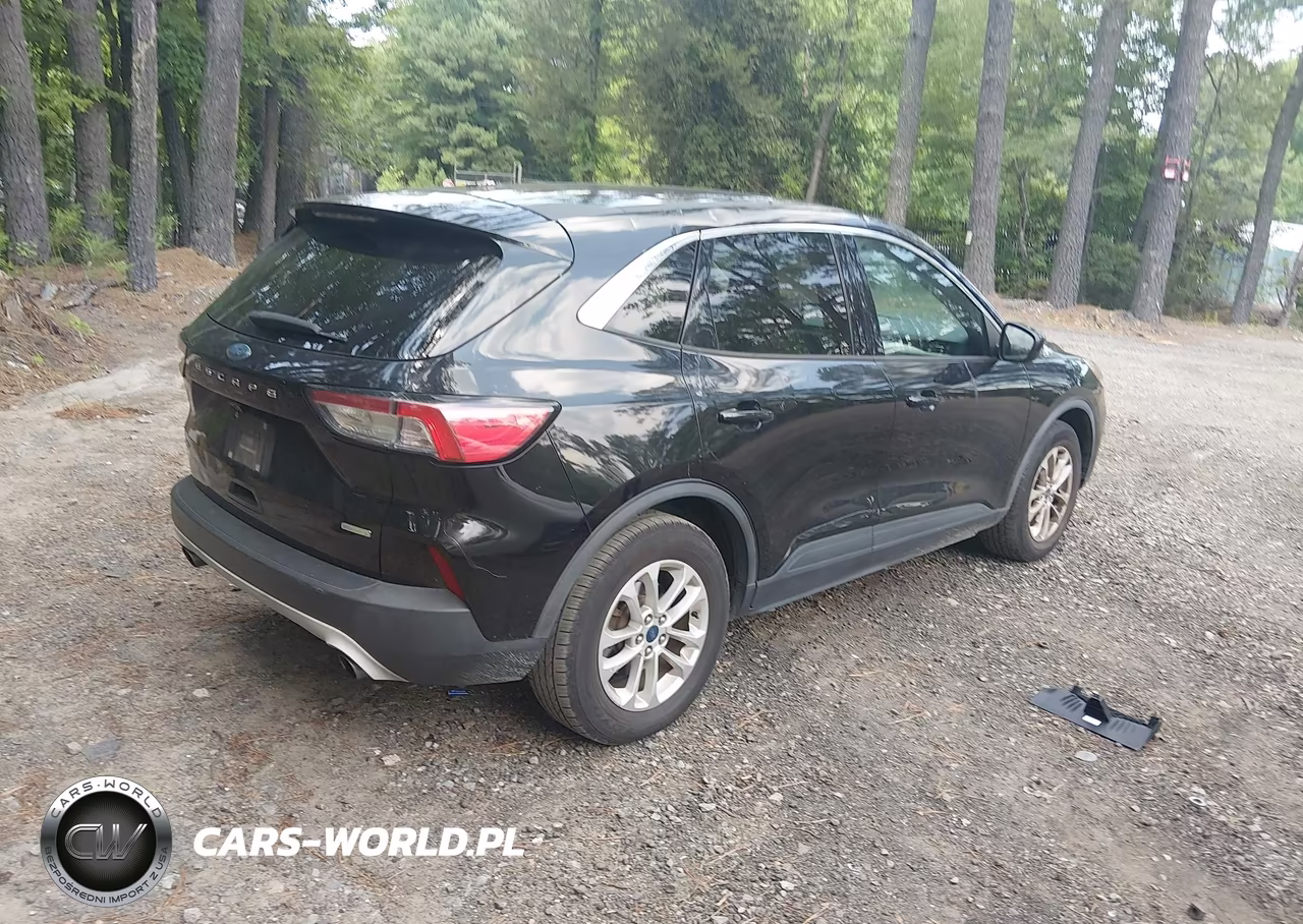 2020 Ford Escape Se VIN:1FMCU0G66LUB39022 - 4