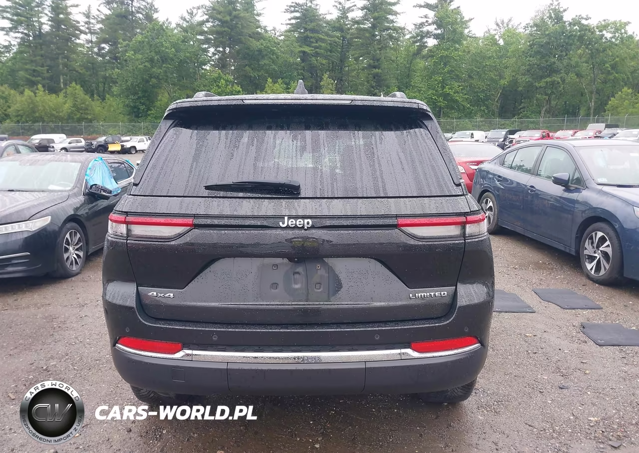 2024 Jeep Grand Cherokee Limited 4X4 VIN:1C4RJHBG5R8924008 - 16