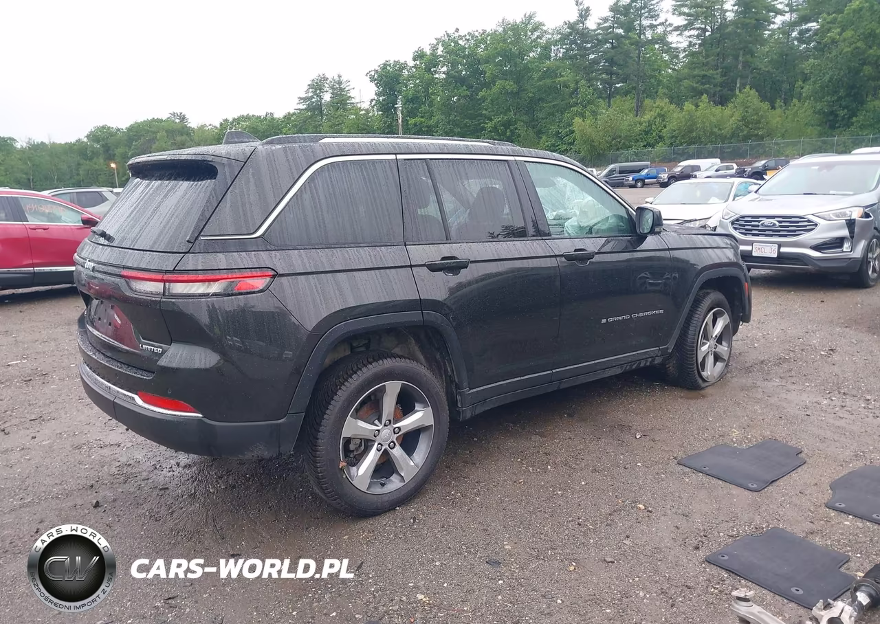 2024 Jeep Grand Cherokee Limited 4X4 VIN:1C4RJHBG5R8924008 - 4
