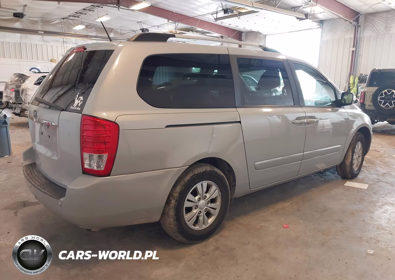 2012 Kia Sedona Lx VIN:KNDMG4C71C6478099 - 4