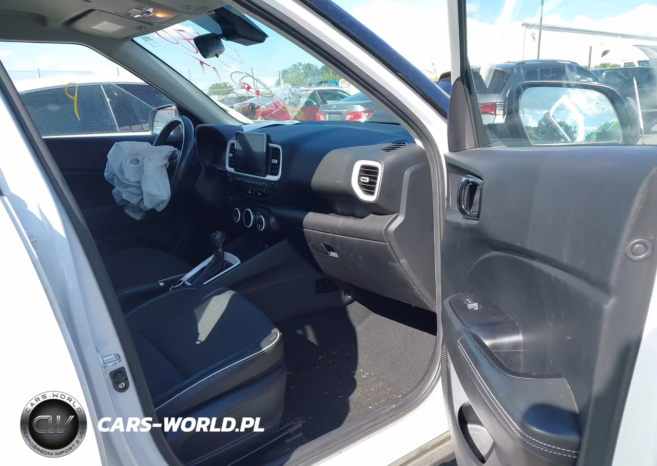 2023 Hyundai Venue Limited VIN:KMHRC8A32PU275180 - 5