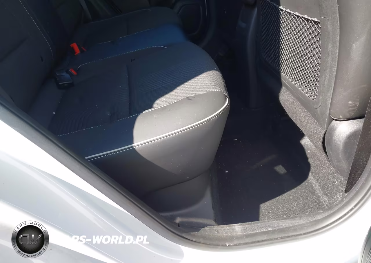 2023 Hyundai Venue Limited VIN:KMHRC8A32PU275180 - 8