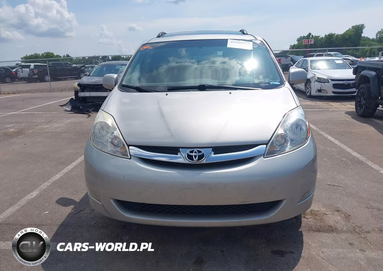 2010 Toyota Sienna Limited VIN:5TDYK4CC3AS291330 - 12