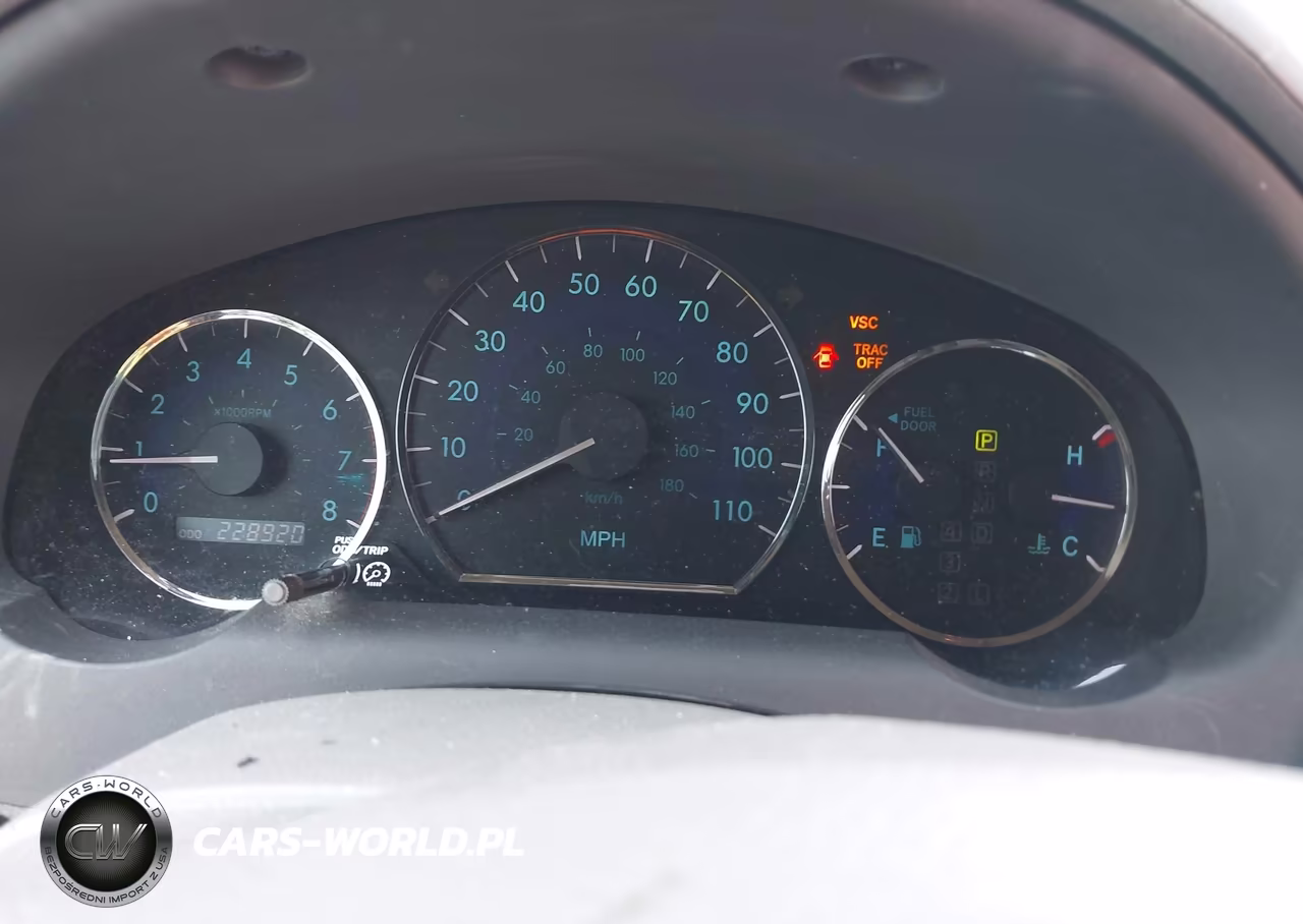 2010 Toyota Sienna Limited VIN:5TDYK4CC3AS291330 - 7