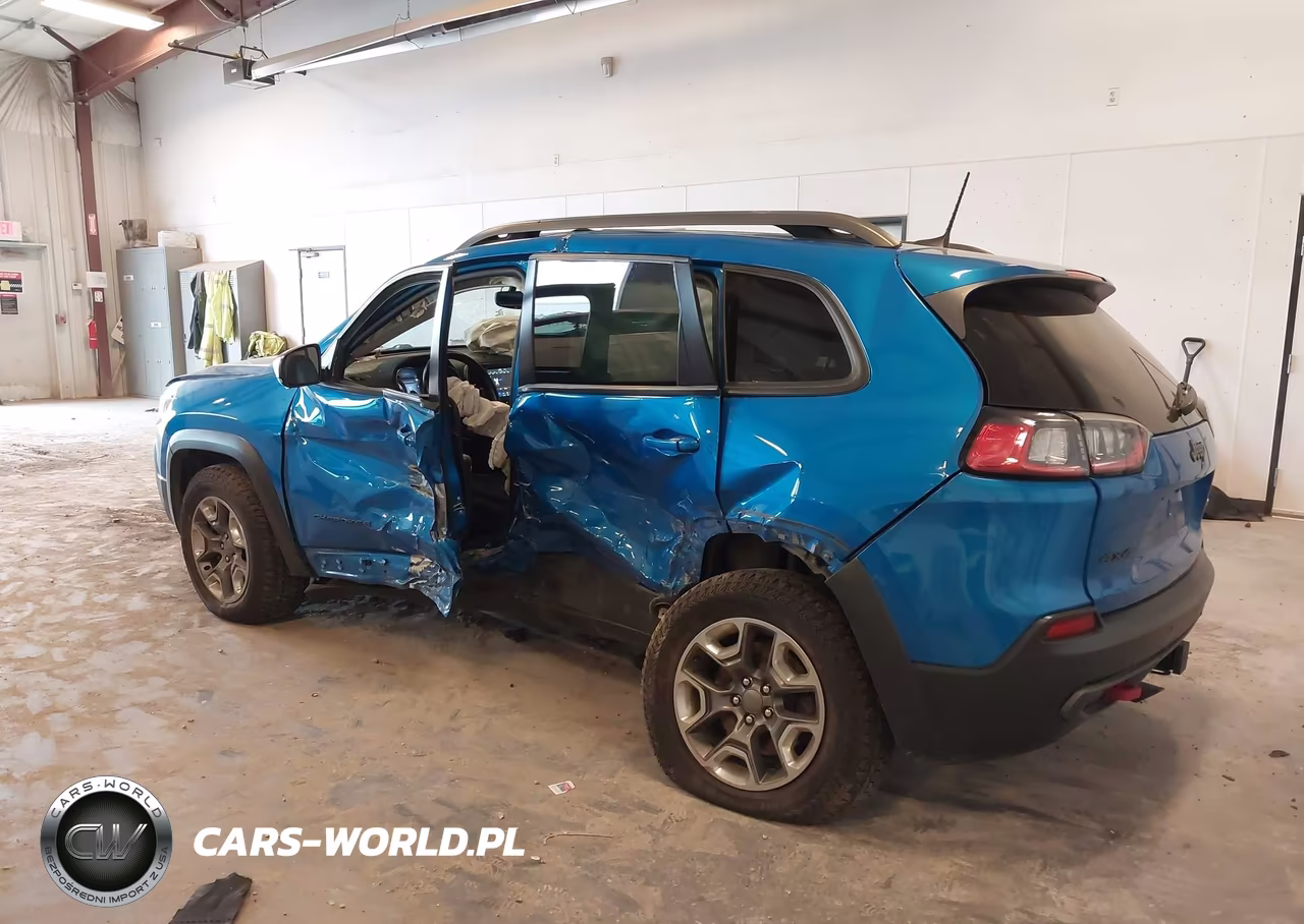 2019 Jeep Cherokee Trailhawk 4X4 VIN:1C4PJMBX8KD131203 - 3