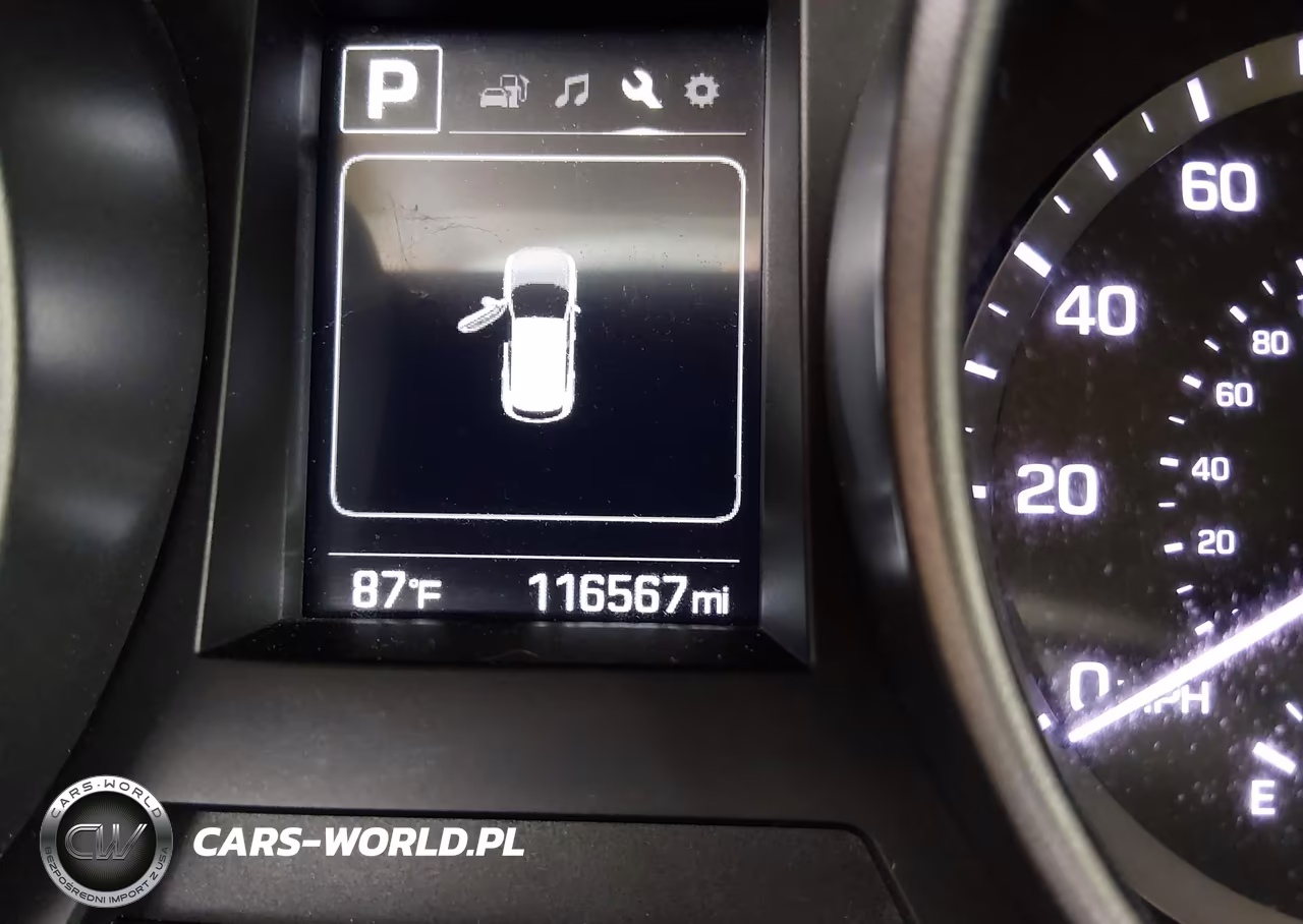2018 Hyundai Santa Fe Sport 2.4L VIN:5NMZTDLB4JH074297 - 16