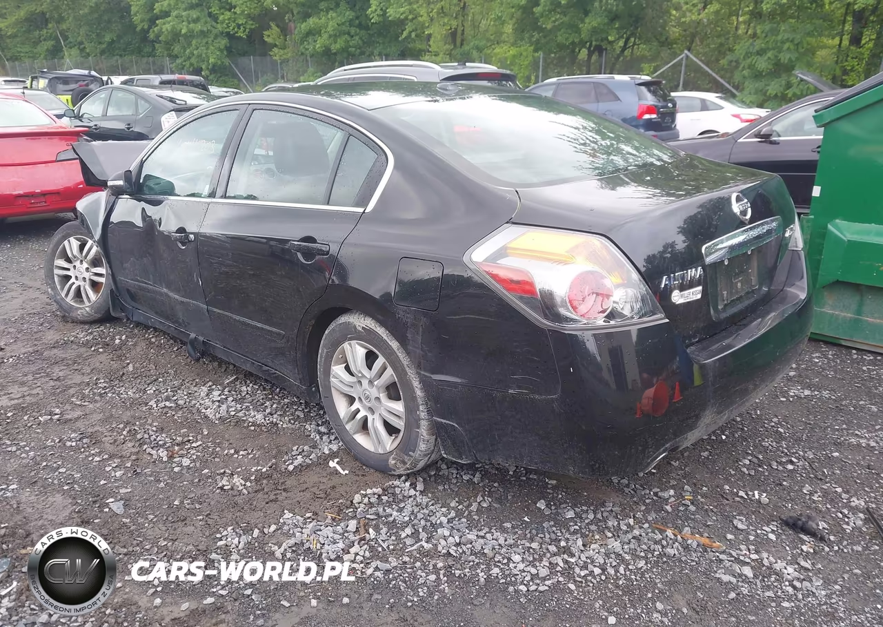 2011 Nissan Altima 2.5 S VIN:1N4AL2AP4BN403350 - 3