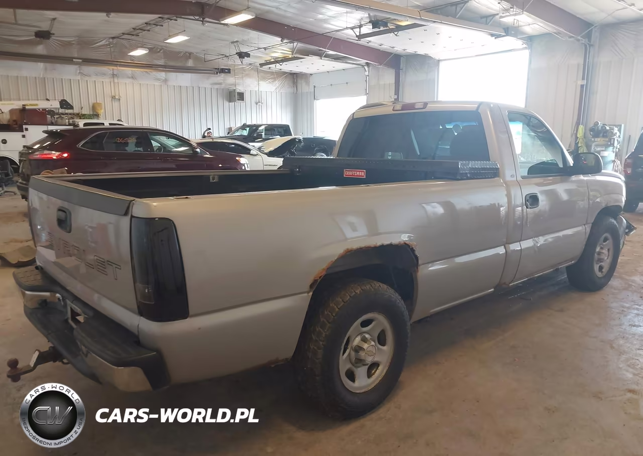 2004 Chevrolet Silverado 1500 Work Truck VIN:1GCEC14X34Z148168 - 4