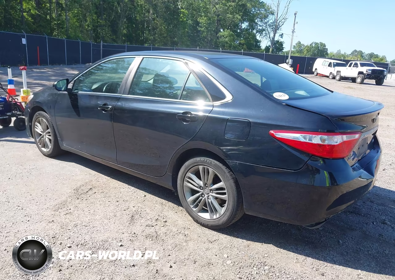 2017 Toyota Camry Se VIN:4T1BF1FK8HU422328 - 3