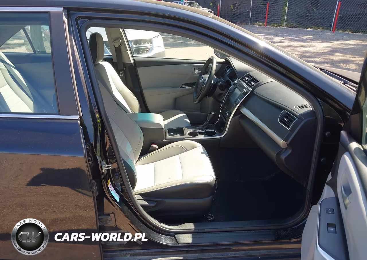 2017 Toyota Camry Se VIN:4T1BF1FK8HU422328 - 5