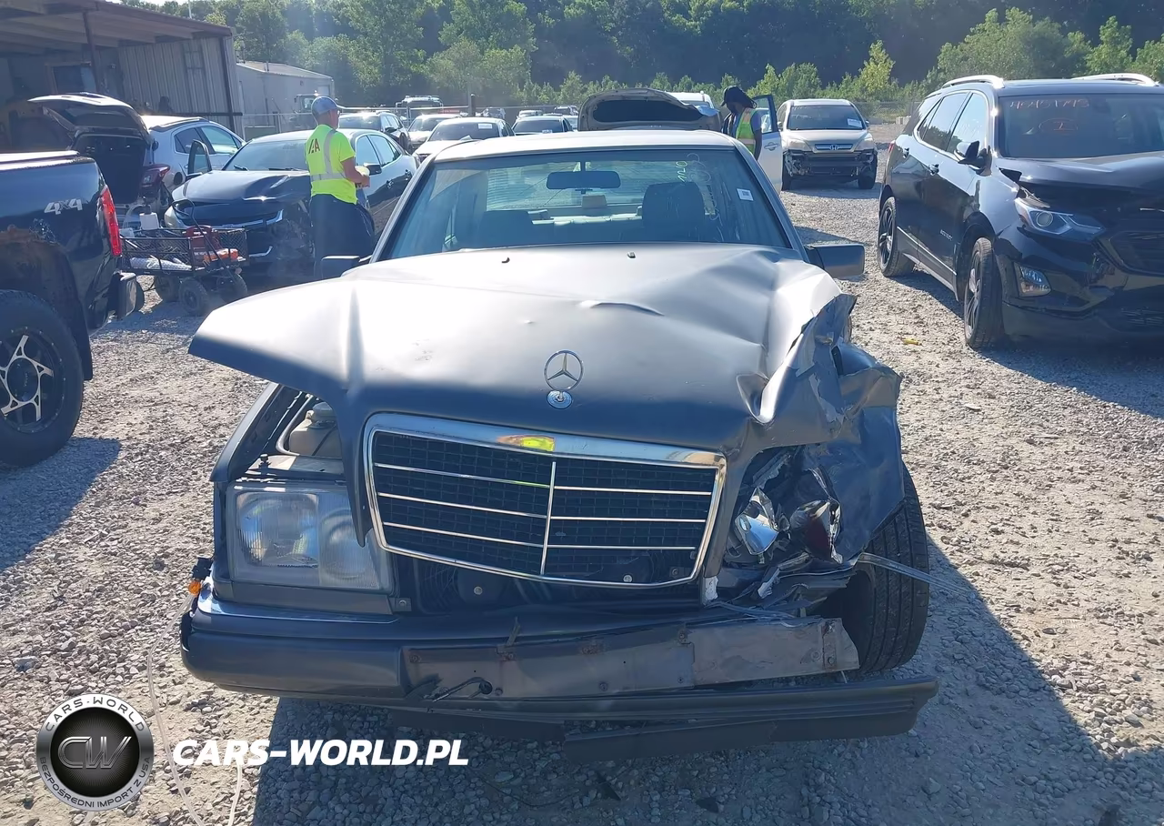 1995 Mercedes-Benz E 320 Base-320 Special VIN:WDBEA32E8SC205241 - 12