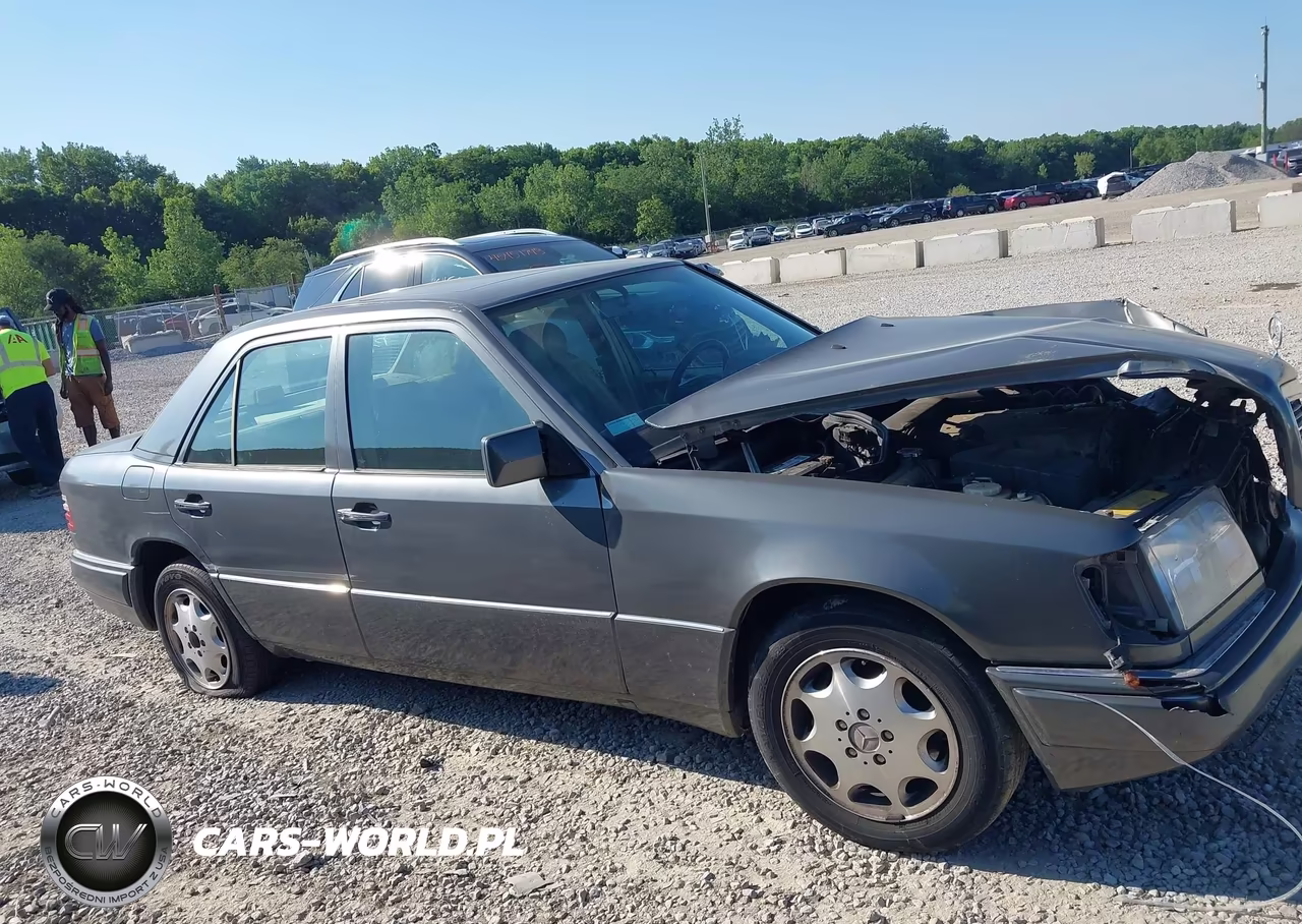 1995 Mercedes-Benz E 320 Base-320 Special VIN:WDBEA32E8SC205241 - 13