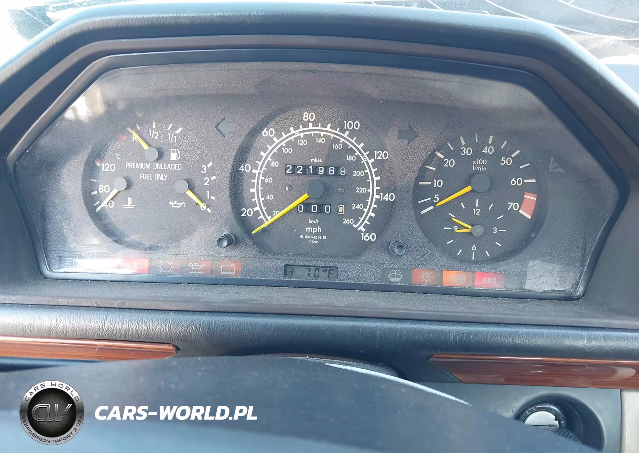 1995 Mercedes-Benz E 320 Base-320 Special VIN:WDBEA32E8SC205241 - 7