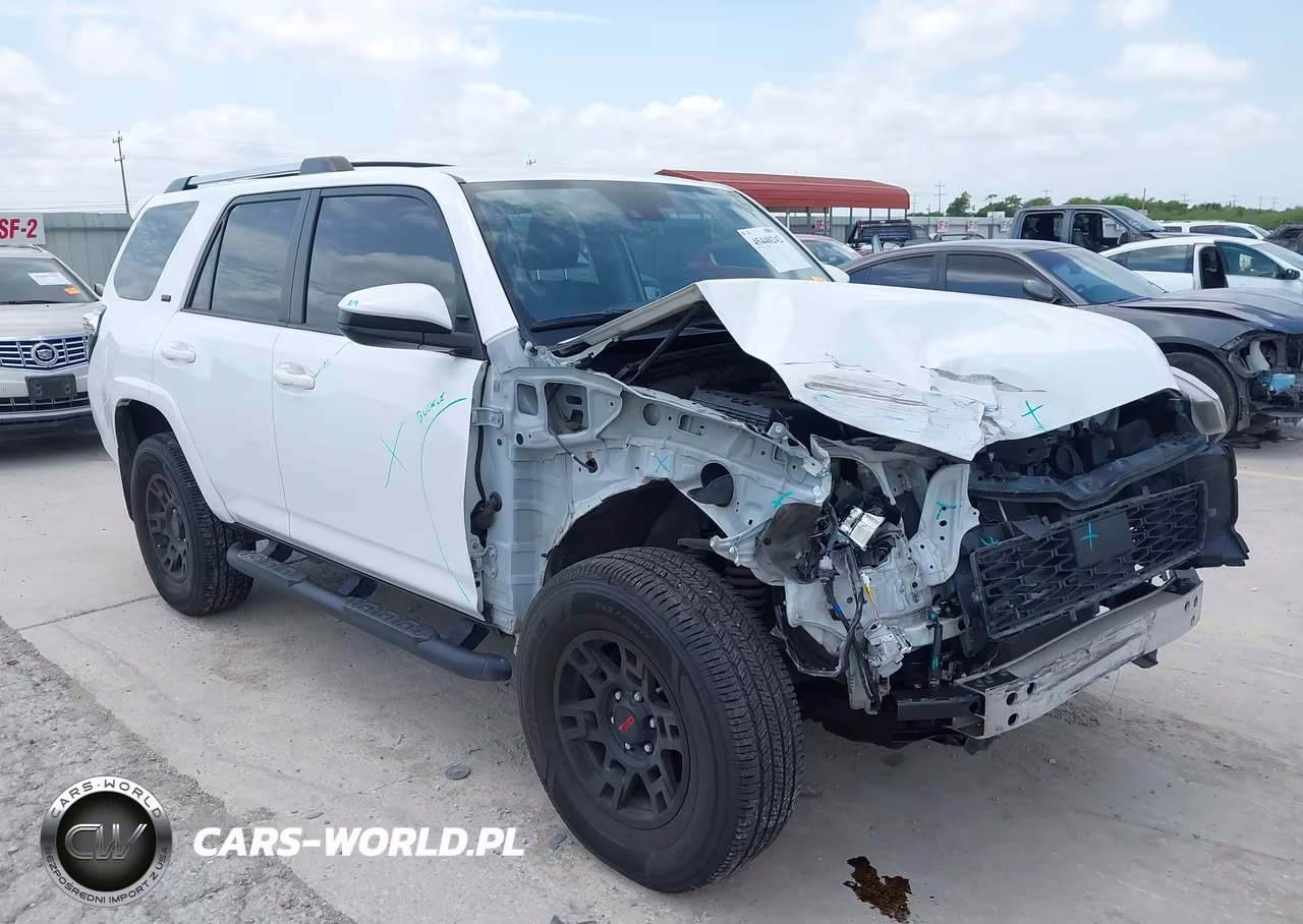 2022 Toyota 4Runner Sr5 – zdjęcie 1 z 19
