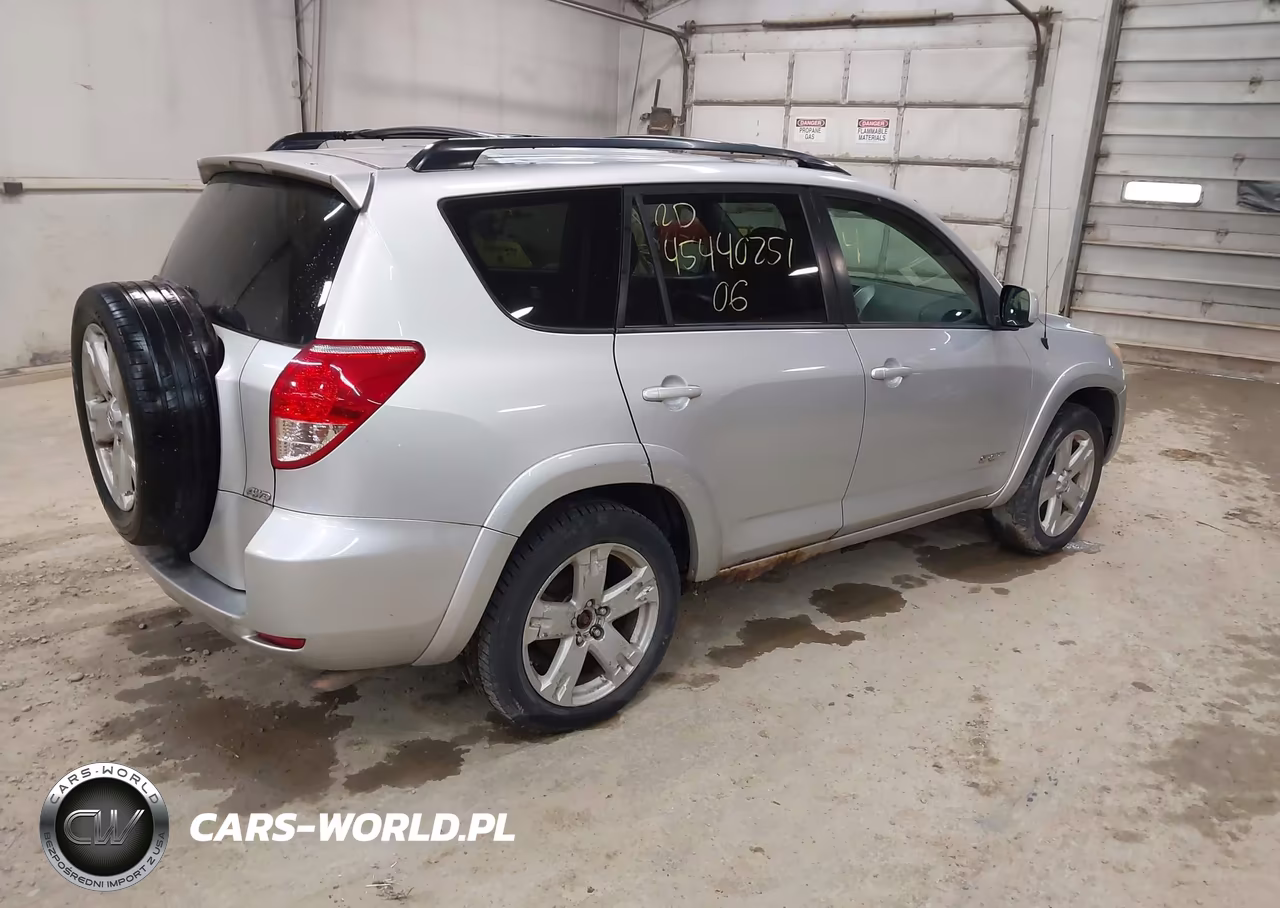 2006 Toyota Rav4 Sport V6 VIN:JTMBK32V765007097 - 4