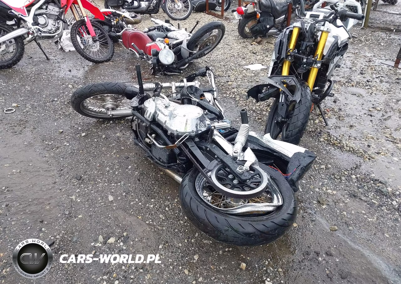 2011 Harley-Davidson Fxdc VIN:1HD1GV414BC306487 - 3