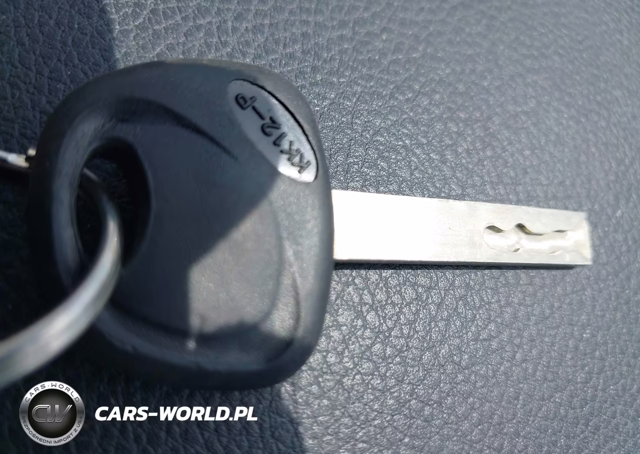 2019 Kia Rio 5-Door S VIN:3KPA25AB1KE177338 - 11