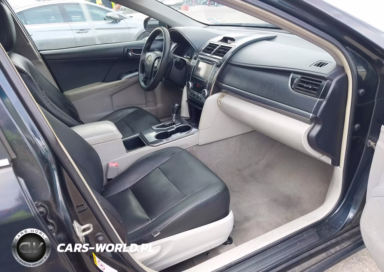 2014 Toyota Camry Hybrid Le VIN:4T1BD1FK2EU097516 - 5