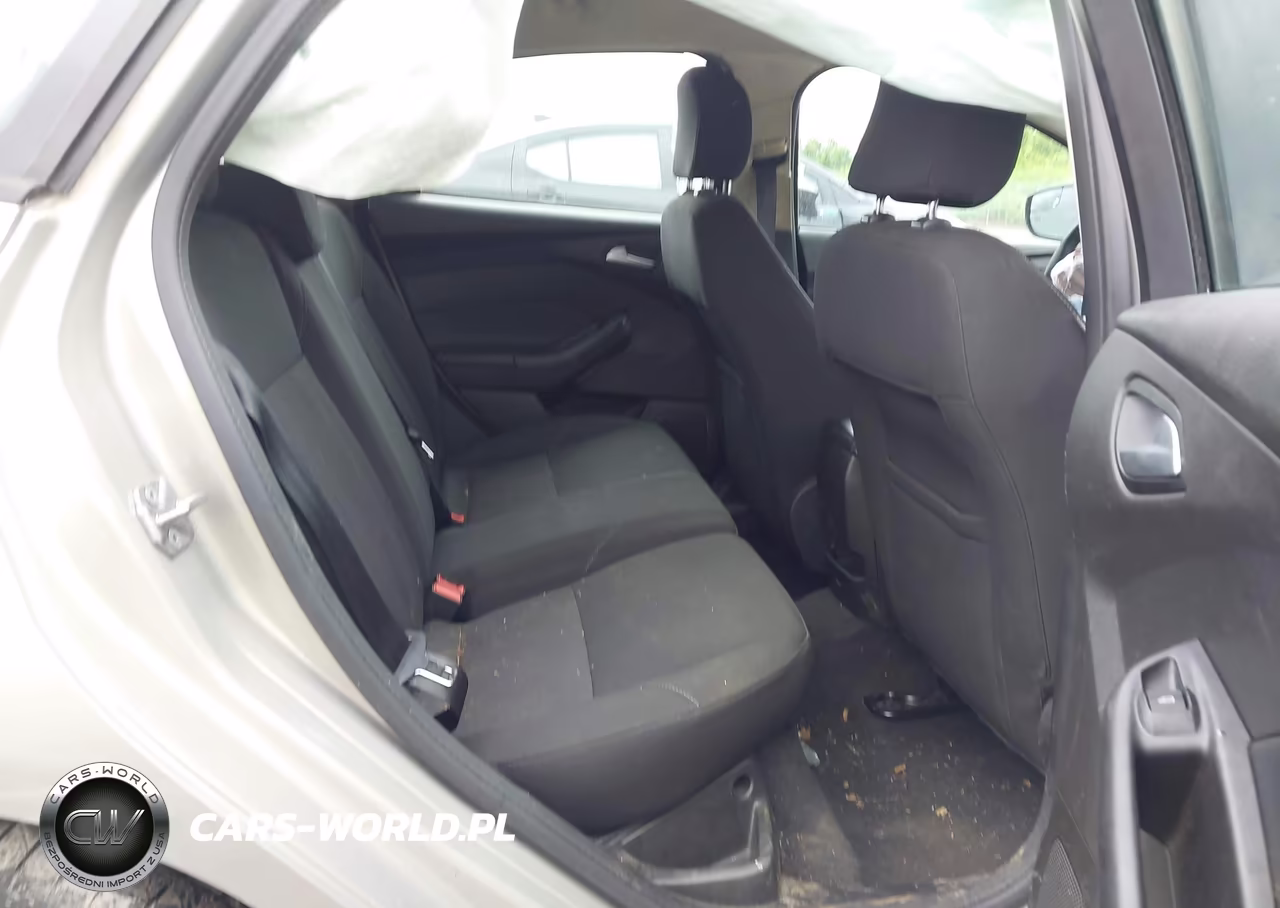 2015 Ford Focus Se VIN:1FADP3K25FL310543 - 8