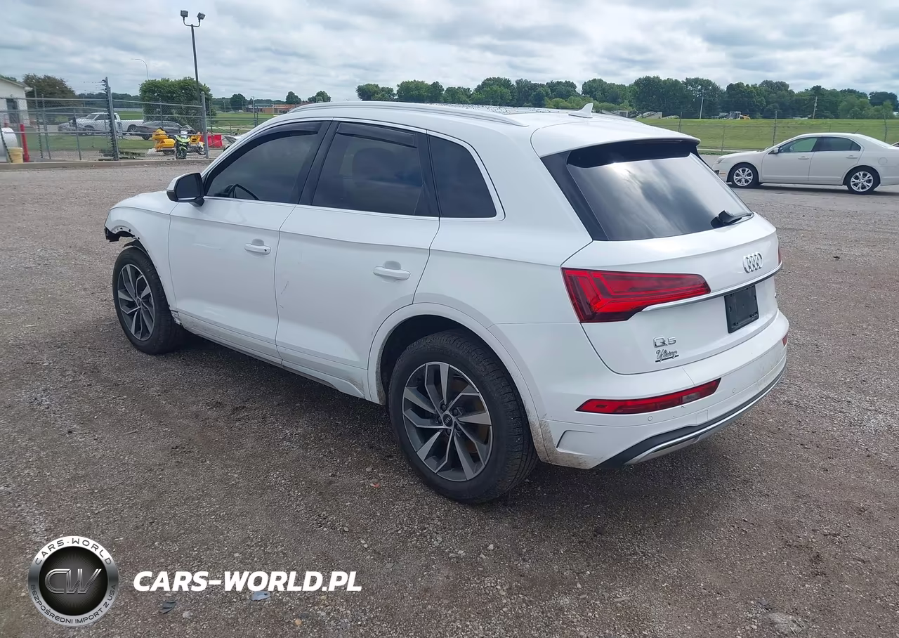 2021 Audi Q5 Premium 45 Tfsi Quattro S Tronic VIN:WA1AAAFY7M2071821 - 3