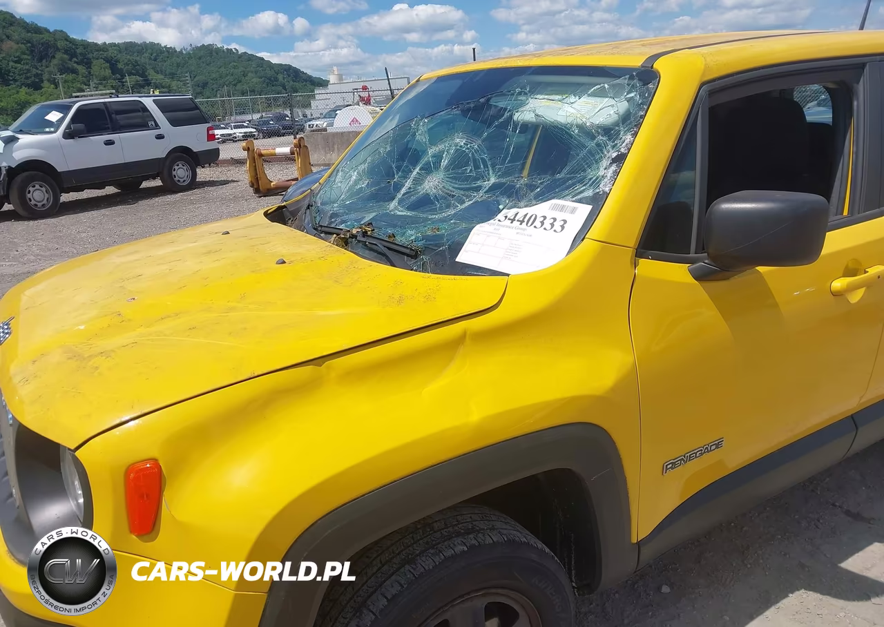 2017 Jeep Renegade Sport VIN:ZACCJBAB4HPF89064 - 17