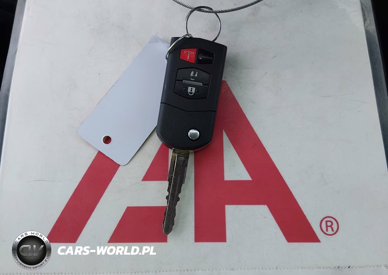 2010 Mazda Mazda3 S Sport VIN:JM1BL1S61A1103639 - 11