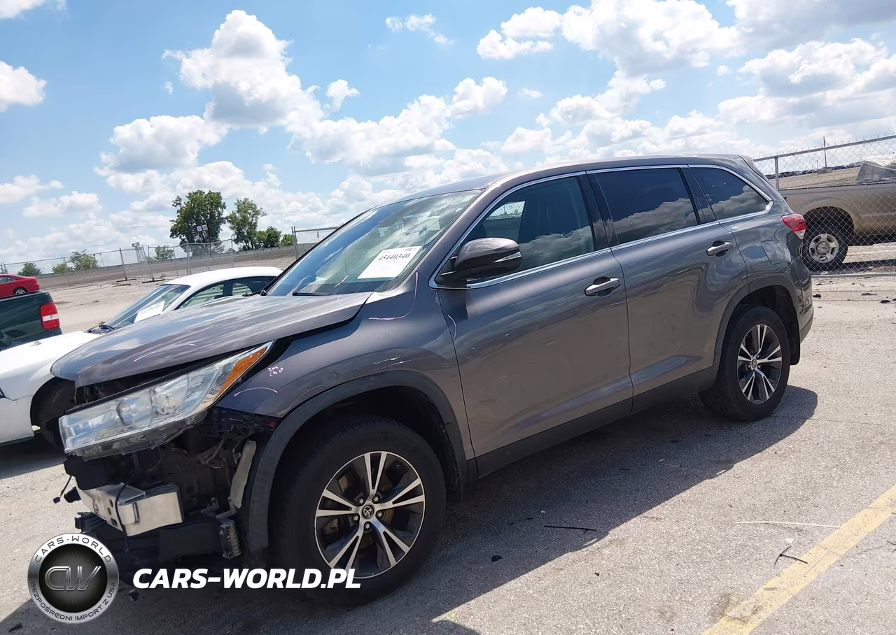 2019 Toyota Highlander Le Plus VIN:5TDBZRFH6KS717700 - 2