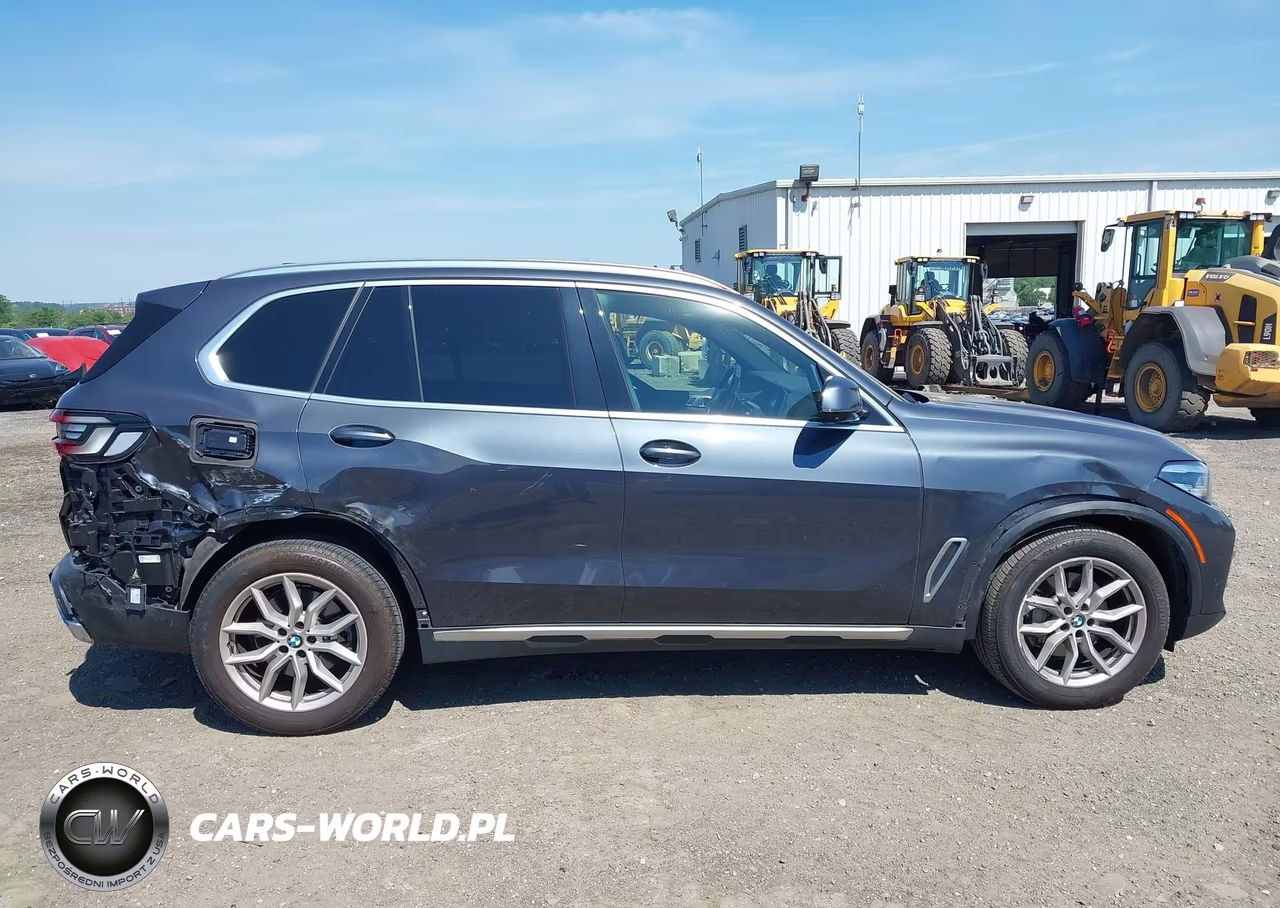 2021 BMW X5 xDrive40I VIN:5UXCR6C01M9G08629 - 13