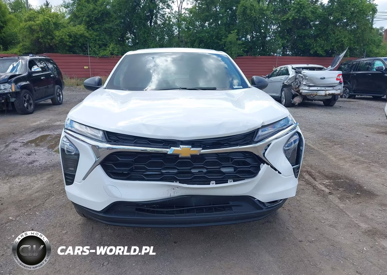 2025 Chevrolet Trax Fwd Ls VIN:KL77LFEPXSC340107 - 12
