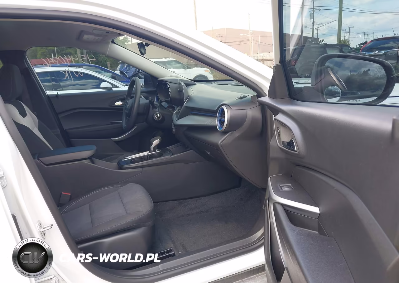 2025 Chevrolet Trax Fwd Ls VIN:KL77LFEPXSC340107 - 5