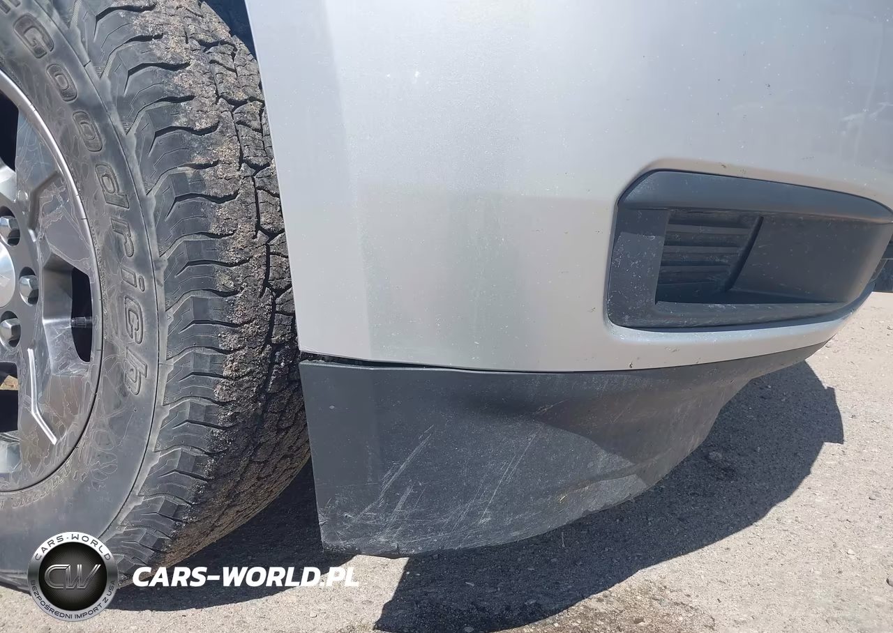 2019 Chevrolet Tahoe Ls VIN:1GNSKAECXKR331542 - 12