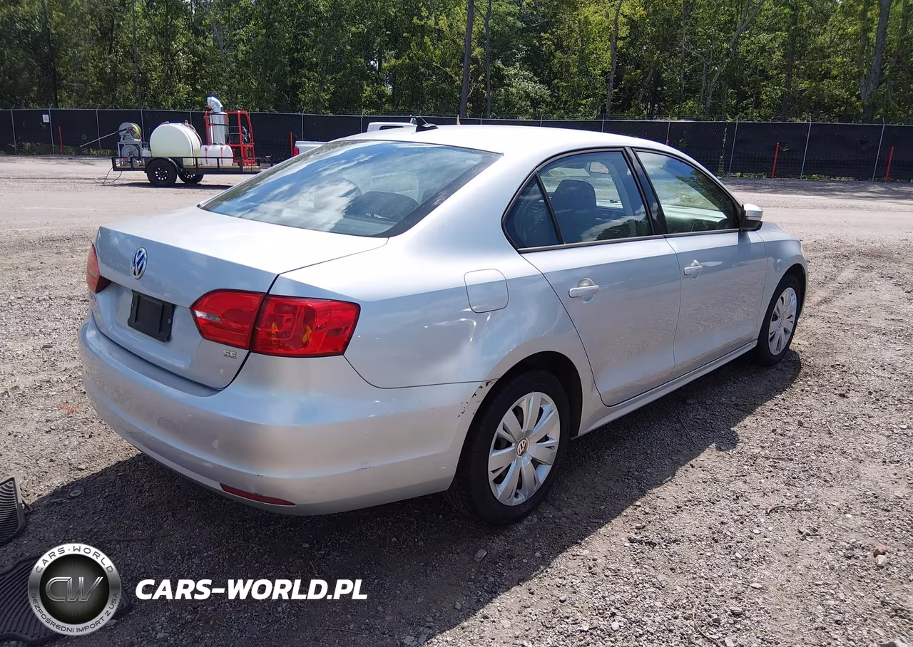 2014 Volkswagen Jetta 1.8T Se VIN:3VWD17AJXEM273091 - 4