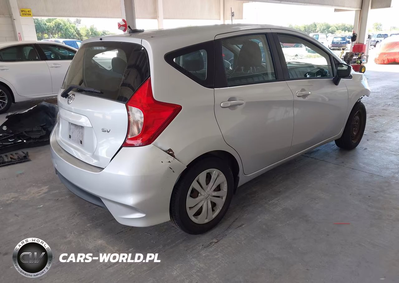 2017 Nissan Versa Note Sv VIN:3N1CE2CP9HL369038 - 4