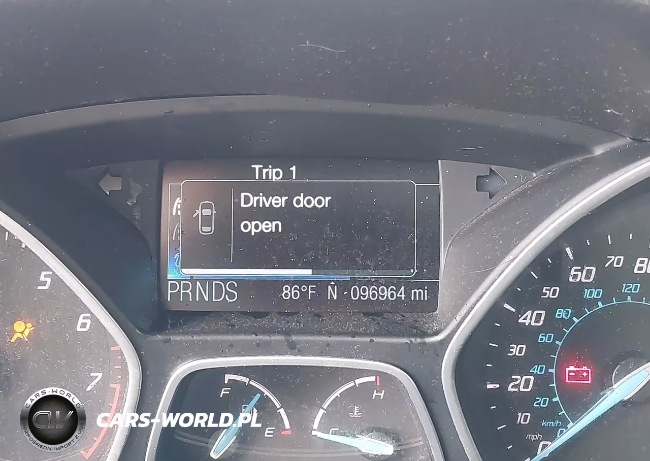 2012 Ford Focus Titanium VIN:1FAHP3N25CL385705 - 15