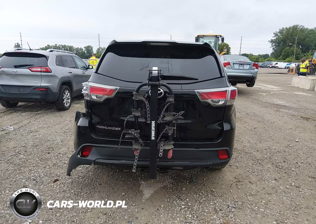 2016 Toyota Highlander Le VIN:5TDZARFH9GS017232 - 16