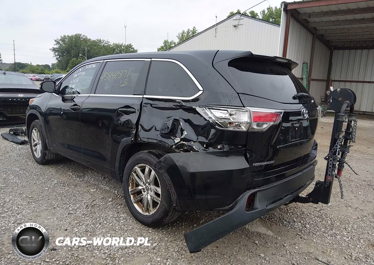 2016 Toyota Highlander Le VIN:5TDZARFH9GS017232 - 3