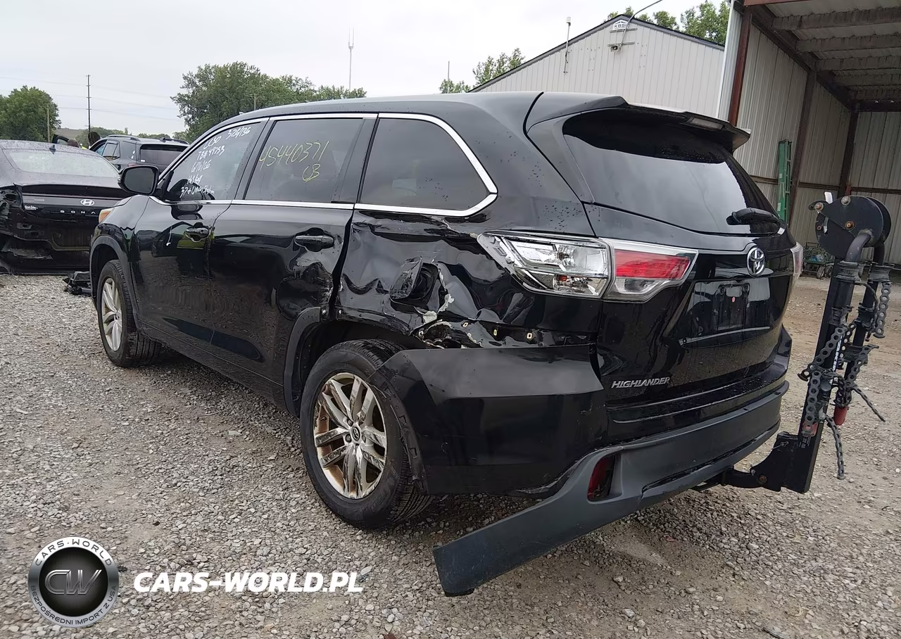 2016 Toyota Highlander Le VIN:5TDZARFH9GS017232 - 6