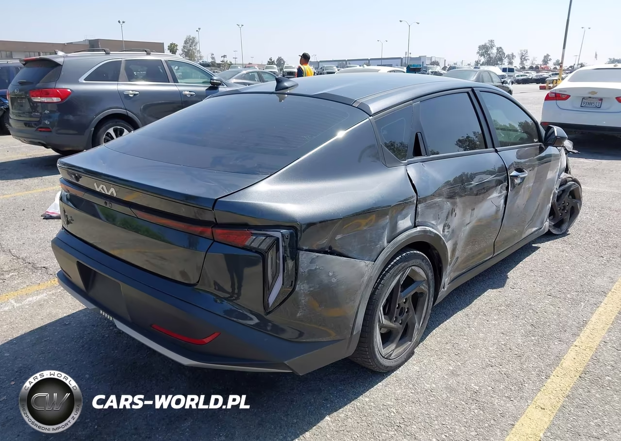 2025 Kia K4 Ex VIN:3KPFU4DE8SE053289 - 4