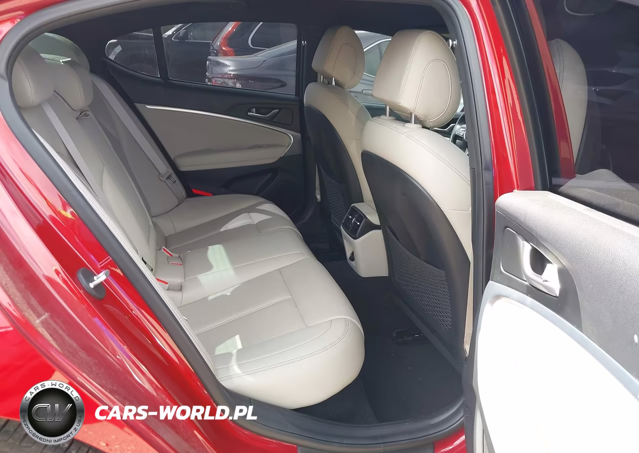 2022 Genesis G70 2.0T Rwd VIN:KMTG34TA5NU087008 - 8