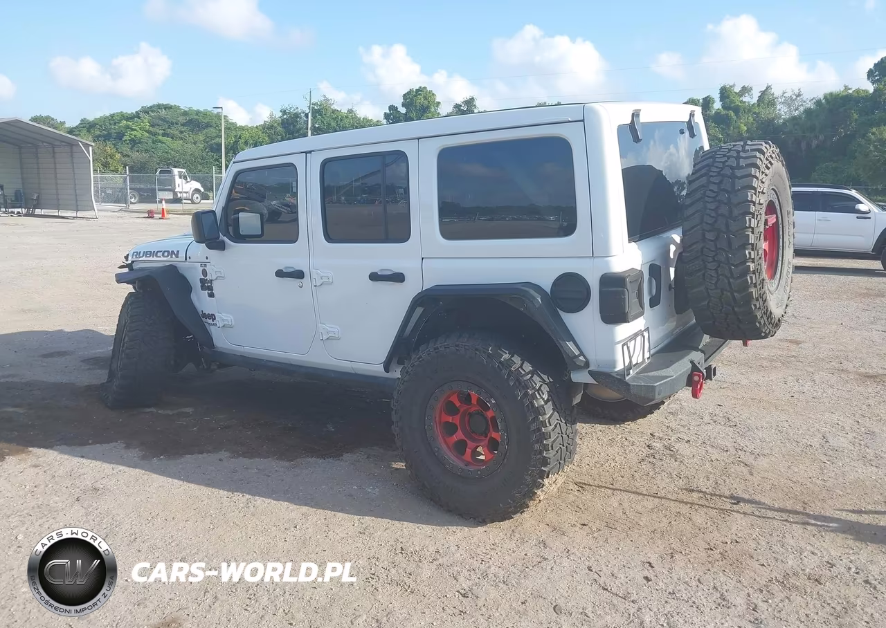2021 Jeep Wrangler Unlimited Rubicon 4X4 VIN:1C4HJXFG4MW677651 - 3