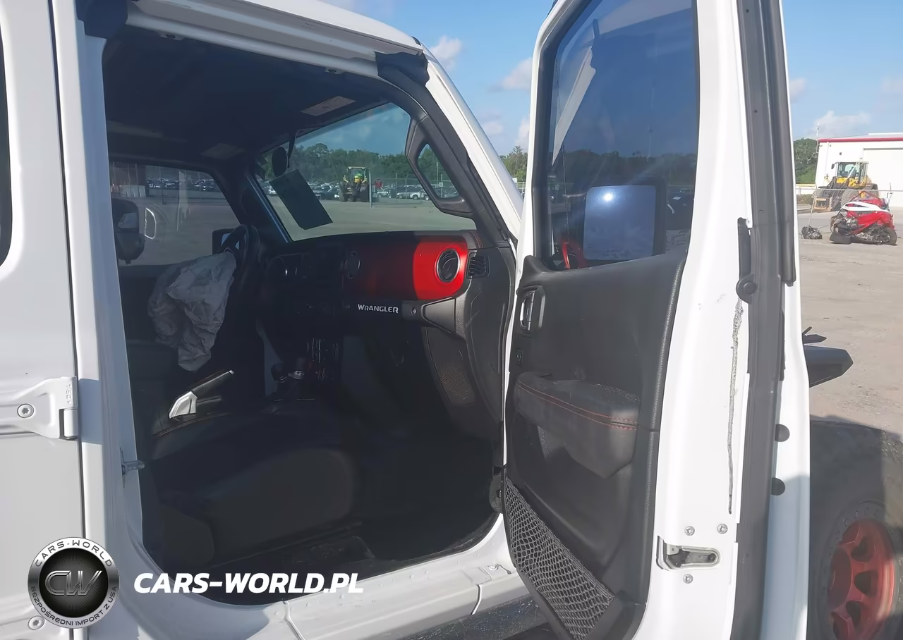 2021 Jeep Wrangler Unlimited Rubicon 4X4 VIN:1C4HJXFG4MW677651 - 5