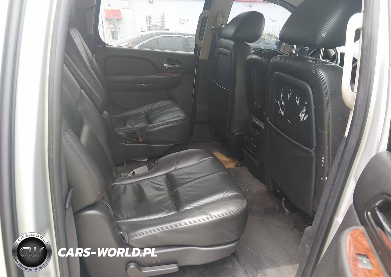 2011 Chevrolet Suburban 1500 Lt1 VIN:1GNSKJE39BR291213 - 8