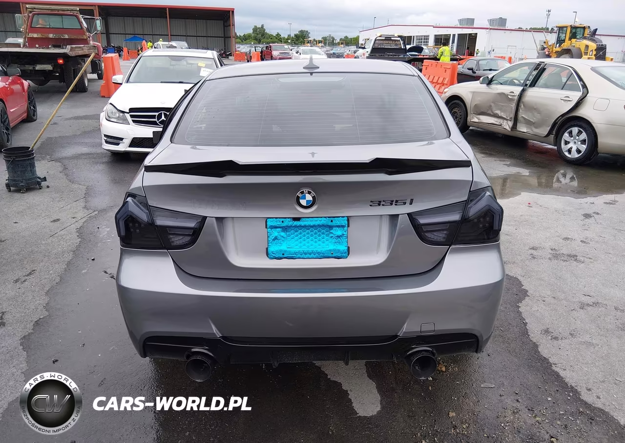 2011 BMW 335I xDrive VIN:WBAPL5C56BA919716 - 16