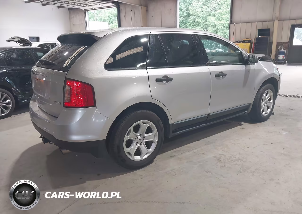2013 Ford Edge Se VIN:2FMDK3G95DBA87332 - 4