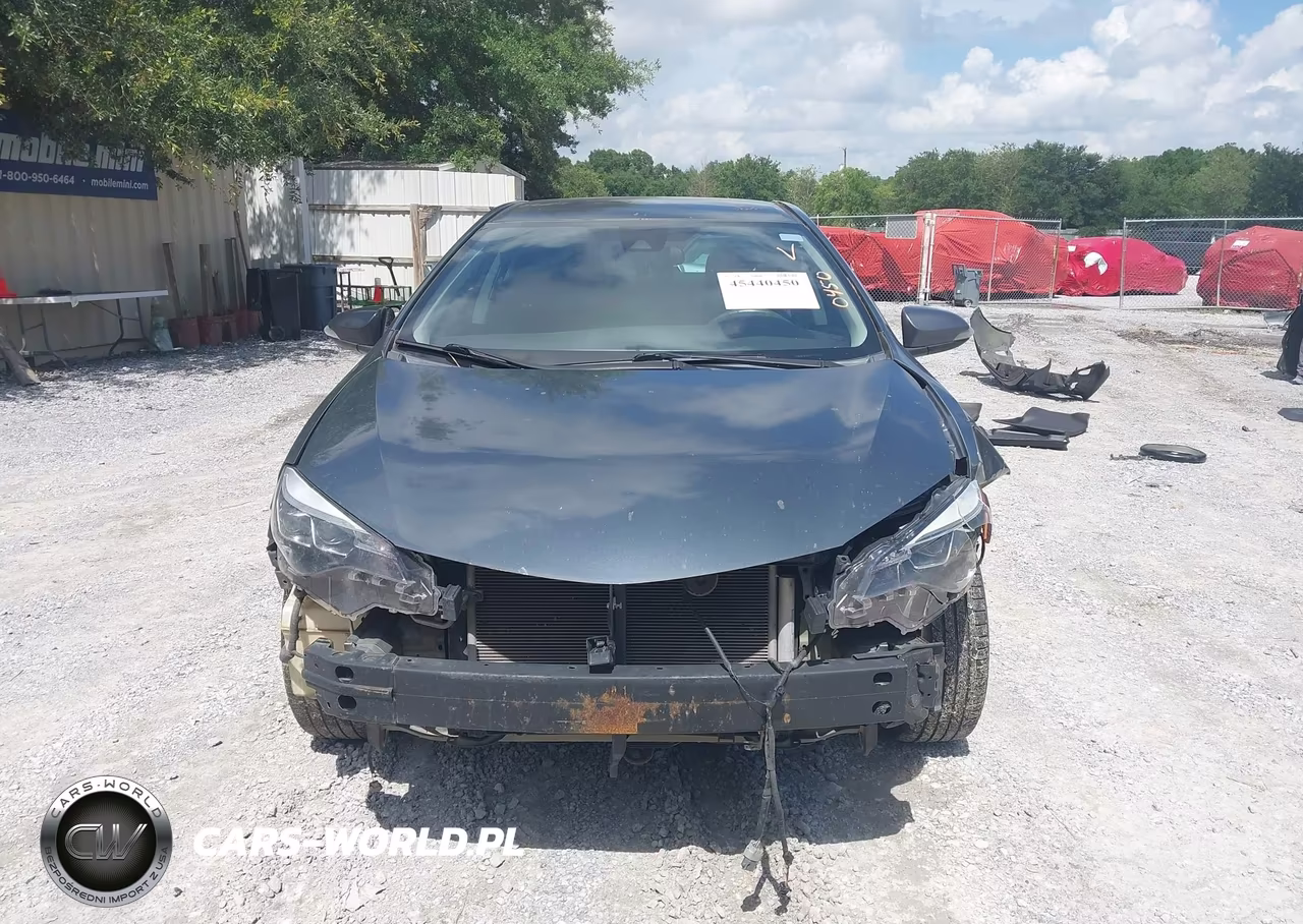 2017 Toyota Corolla Se VIN:5YFBURHEXHP669749 - 12