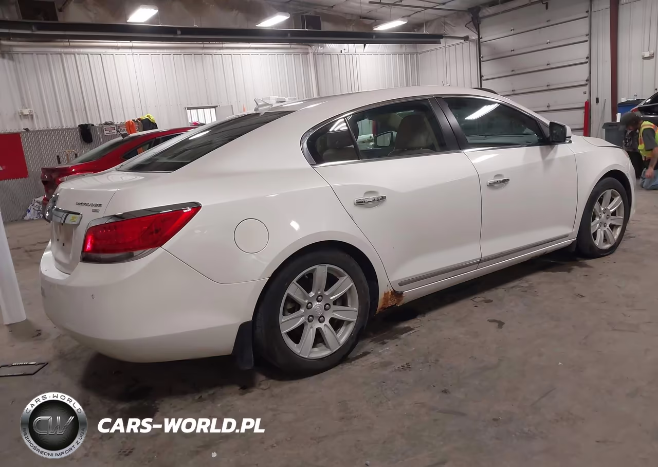 2010 Buick Lacrosse Cxl VIN:1G4GC5EGXAF229966 - 4